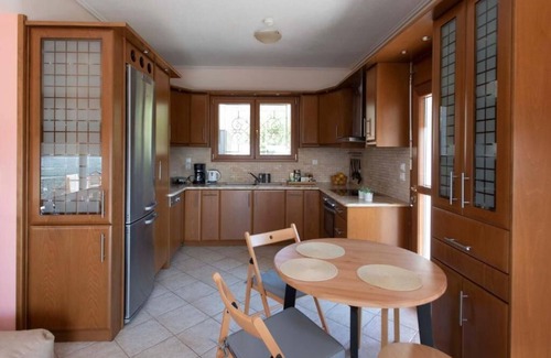 Romanos Villa | Ferienhaus in Ruhiger Umgebung mit Gehobener Ausstattung und Tollem Meeresblick