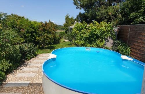 Jesewitz House | Ferienhaus mit Sommerpool, Terrasse und Glashaus