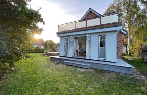 Kellenhusen House | Ferienhaus Tage am Meer 3 SZ 3 Bäder, mit Dachterrasse by Unsere Urlaubszeit