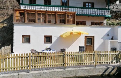 Eisenarzt House | Ferienhaus Villa klein Venedig