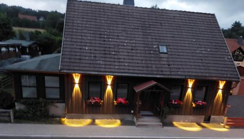Elend House | Ferienhaus Willi