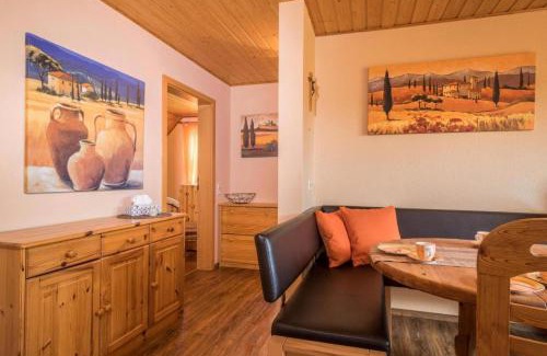 Bermatingen Apartment | Ferienhof-Dachsberg Wohnung Weitblick