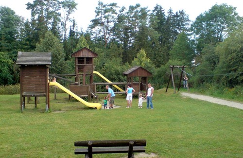 Hayingen House | Ferienpark Lauterdörfle 1 2