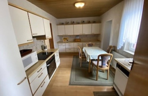Oggersheim Apartment | Ferienwohnung Darwin