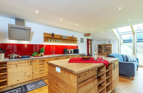 Unterwoessen Apartment | Ferienwohnnung Geigelstein, 103 m², 1-6 Personen, 2 Schlafzimmer, Wohnküche, 2 x Du/WC, Balkon, WLAN