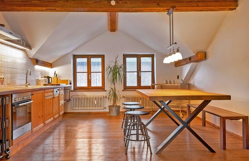 Kiefersfelden Apartment | Ferienwohnung 100 qm bis Max. 4 Personen