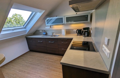 Ringsheim Apartment | Ferienwohnung 3.og 70 qm - mit Balkon - Dirket am Bahnhof