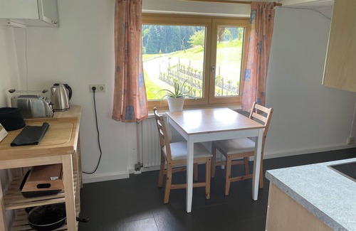 Rimsting Apartment | Ferienwohnung 65 qm mit Bergblick