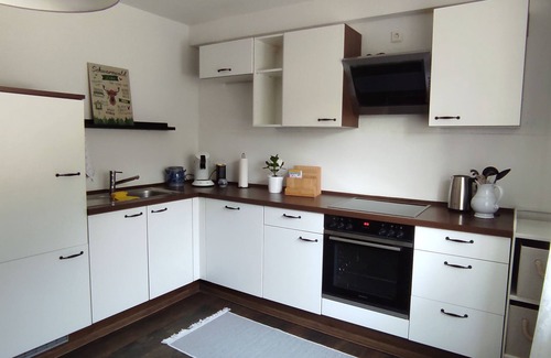 Kollnau Apartment | Ferienwohnung, 75 qm, 1 Schlafzimmer, 1 Wohn-/Schlafzimmer, Terrasse, max. 3 Personen