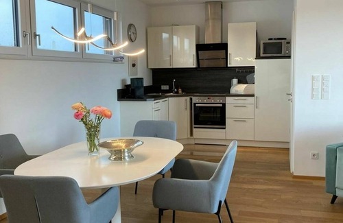 Friedrichshafen Apartment | Ferienwohnung/app. für 4 Gäste mit 80m² in Friedrichshafen