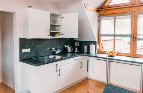Heideck Apartment | Ferienwohnung Alte Schneiderei