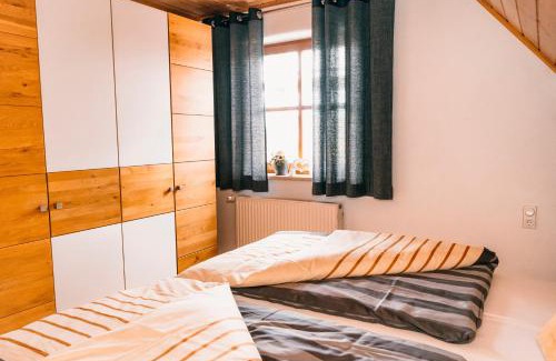 Heideck Apartment | Ferienwohnung Alte Schneiderei