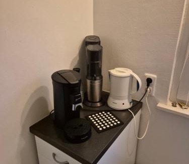 Husen Apartment | Ferienwohnung Altenaublick Husen