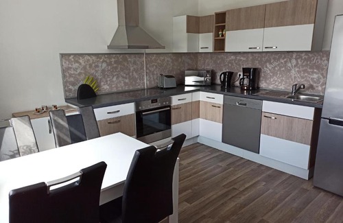 Illschwang Apartment | Ferienwohnung am Hopfenstodl
