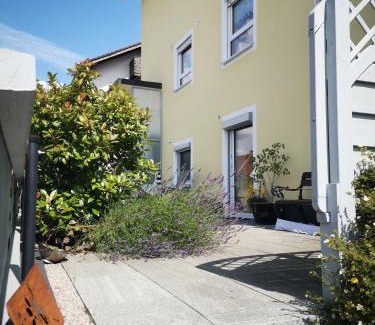 Oberalting Apartment | Ferienwohnung am Pilsensee