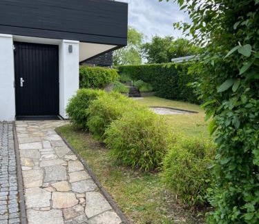 Northeim Apartment | Ferienwohnung Am Sultmer mit Terrasse und Garten