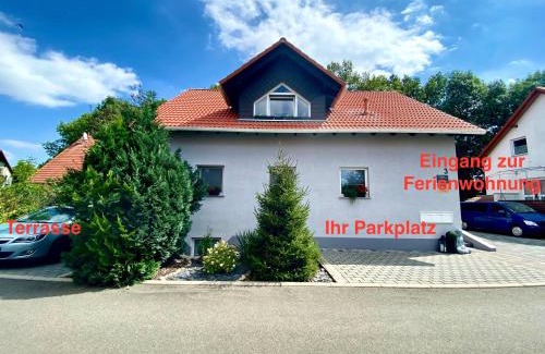 Alach Apartment | Ferienwohnung Am Wäldchen