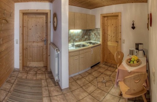 Bad Feilnbach Apartment | Ferienwohnung Apfelbaum 1. Etage, 42 qm, 1 Sep. Schlafzimmer, Balkon