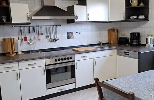 Finsterwalde Apartment | Ferienwohnung/app. für 6 Gäste mit 90m² in Finsterwalde