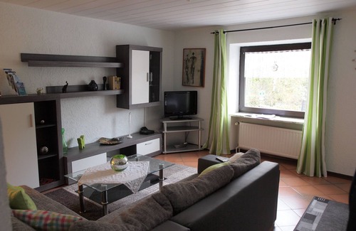 Sankt Ingbert Apartment | Ferienwohnung/app. für 2 Gäste mit 54m² in Sankt Ingbert