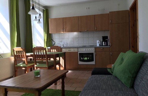 Schwackendorf Apartment | Ferienwohnung/app. für 4 Gäste mit 62m² in Hasselberg