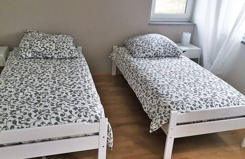 Beutelsbach Apartment | Ferienwohnung/app. für 9 Gäste mit 200m² in Weinstadt