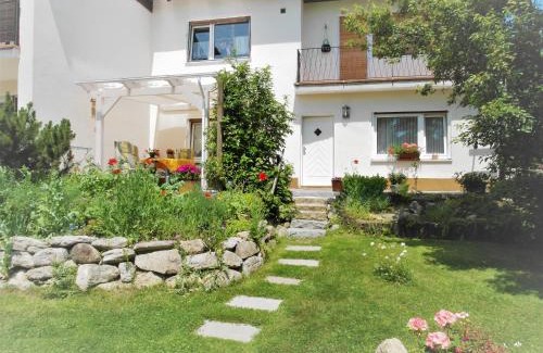 Erbendorf Apartment | Ferienwohnung Arnold