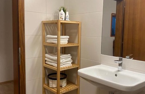 Spittal an der Drau Apartment | Ferienwohnung neben dem Schloss Porcia