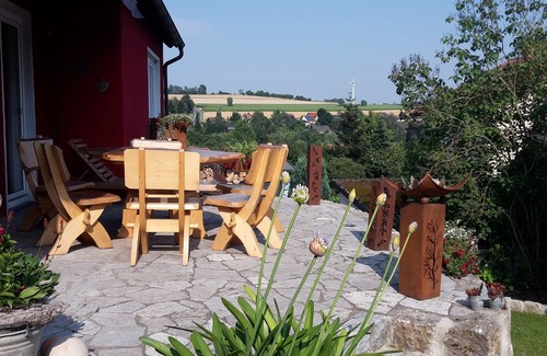Joditz Apartment | Ferienwohnung Auenthal, Gemütlichen Eingerichtet Ferienwohnung für 1-5 Personen