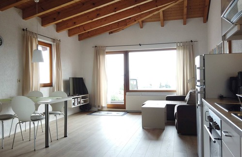 Meersburg Apartment | Ferienwohnung B - Ferienwohnung Auf dem Hirtle