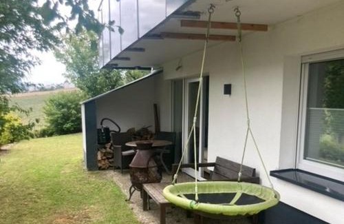 Nuttlar Apartment | Ferienwohnung Berg Zeit