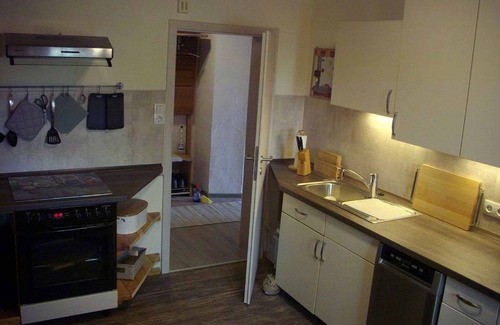 Kirchenlamitz Apartment | Ferienwohnung Blütentraum
