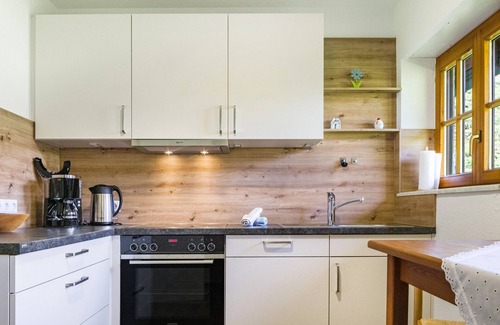 Ibental Apartment | Ferienwohnung Blick ins Tal