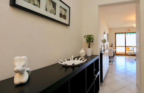 Orselina Apartment | Ferienwohnung D24