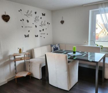 Muelsen Apartment | Ferienwohnung Schwarz