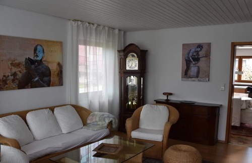 Schwaebisch Gmuend Apartment | Ferienwohnung/app. für 4 Gäste mit 94m² in Schwäbisch Gmünd