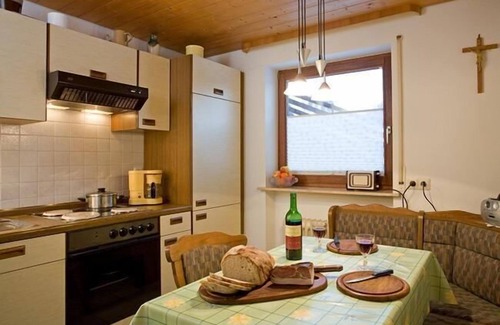Titisee-Neustadt Apartment | Ferienwohnung Talblick