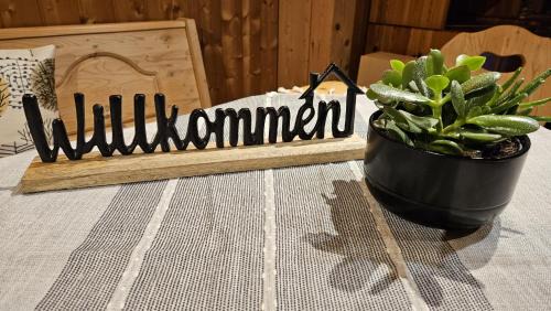 Worth an der Donau Apartment | Ferienwohnung Schlossblick