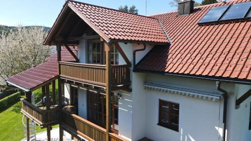 Tiefenbach Apartment | Ferienwohnung Dirscherl