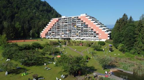Landskron Apartment | Ferienwohnung Dobernig Apartment Ossiacher See