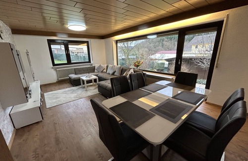 Aschbach Apartment | Ferienwohnung Familie Kassem Zum Waldblick. Haustierfreundlich, Naturnah!