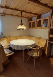 Gauting Apartment | Ferienwohnung Familie Cischeck