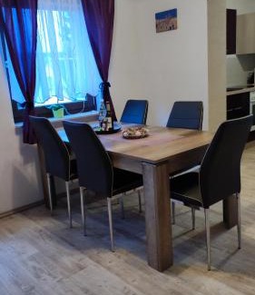 Sehmatal-Neudorf Apartment | Ferienwohnung Familie Schreiter
