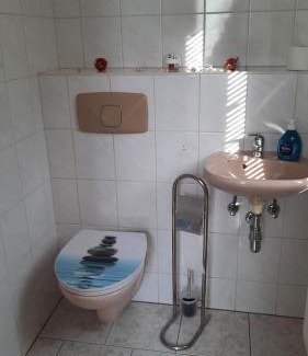 Sehmatal-Neudorf Apartment | Ferienwohnung Familie Schreiter