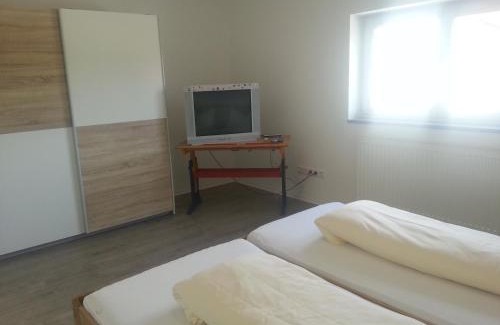 Deffingen Apartment | Ferienwohnung Fasold