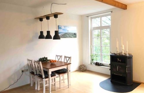 Zetel Apartment | Ferienwohnung Friesenstube