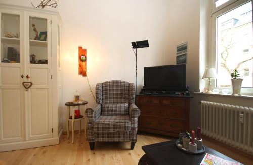 Oberbilk Apartment | Ferienwohnung, gemütlicher Altbau mit Balkon nähe Fürstenplatz und Königsallee
