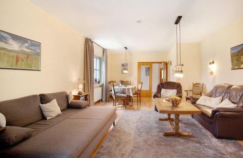 Balve Apartment | Ferienwohnung Hönneblick