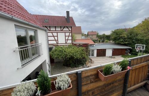 Lobeda-Altstadt Apartment | Ferienwohnung Happynest