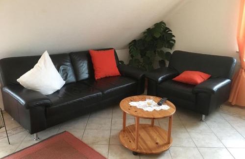 Moessingen Apartment | Ferienwohnung Haus Albsicht